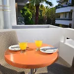 Island Dreams Rooms & Suites Guest house 3*