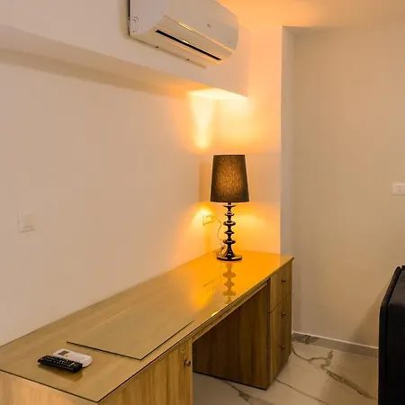 Guest house Island Dreams Rooms & Suites