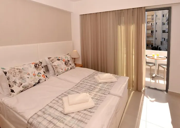 Island Dreams Rooms & Suites Guest house Rhodes City