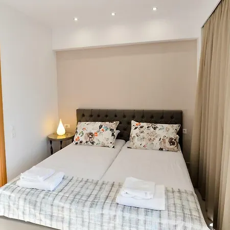 Island Dreams & 2* Rhodes City